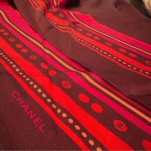CHANEL neck scarf